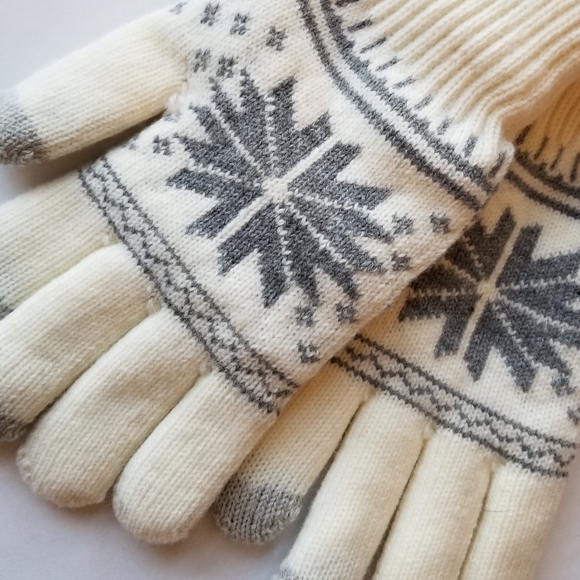 ❗Nordstrom White Sherpa Lined Woven Winter Gloves❗ - Picture 4 of 5